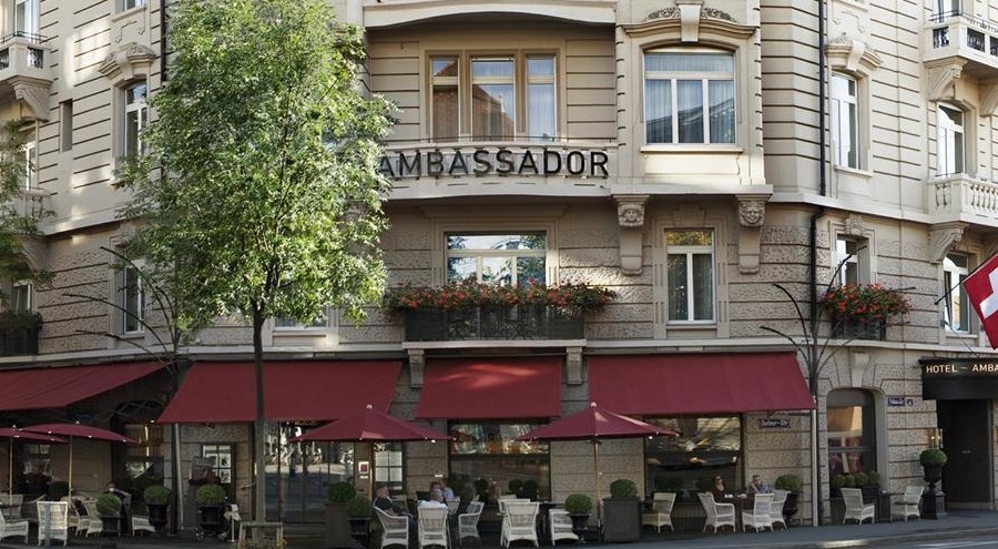 Hotel Ambassador Aussenansicht